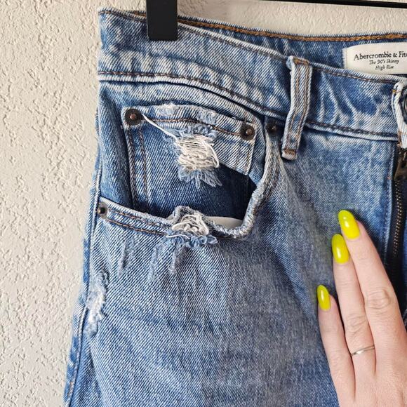 Abercrombie fitch the 90s - Picture 5 of 8